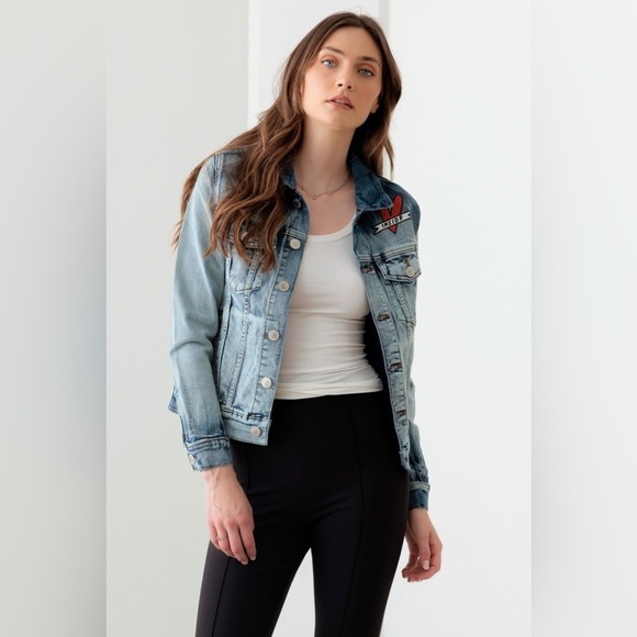 Face Graffiti Print Acid Wash Denim Jacket-NWT - Picture 4 of 9